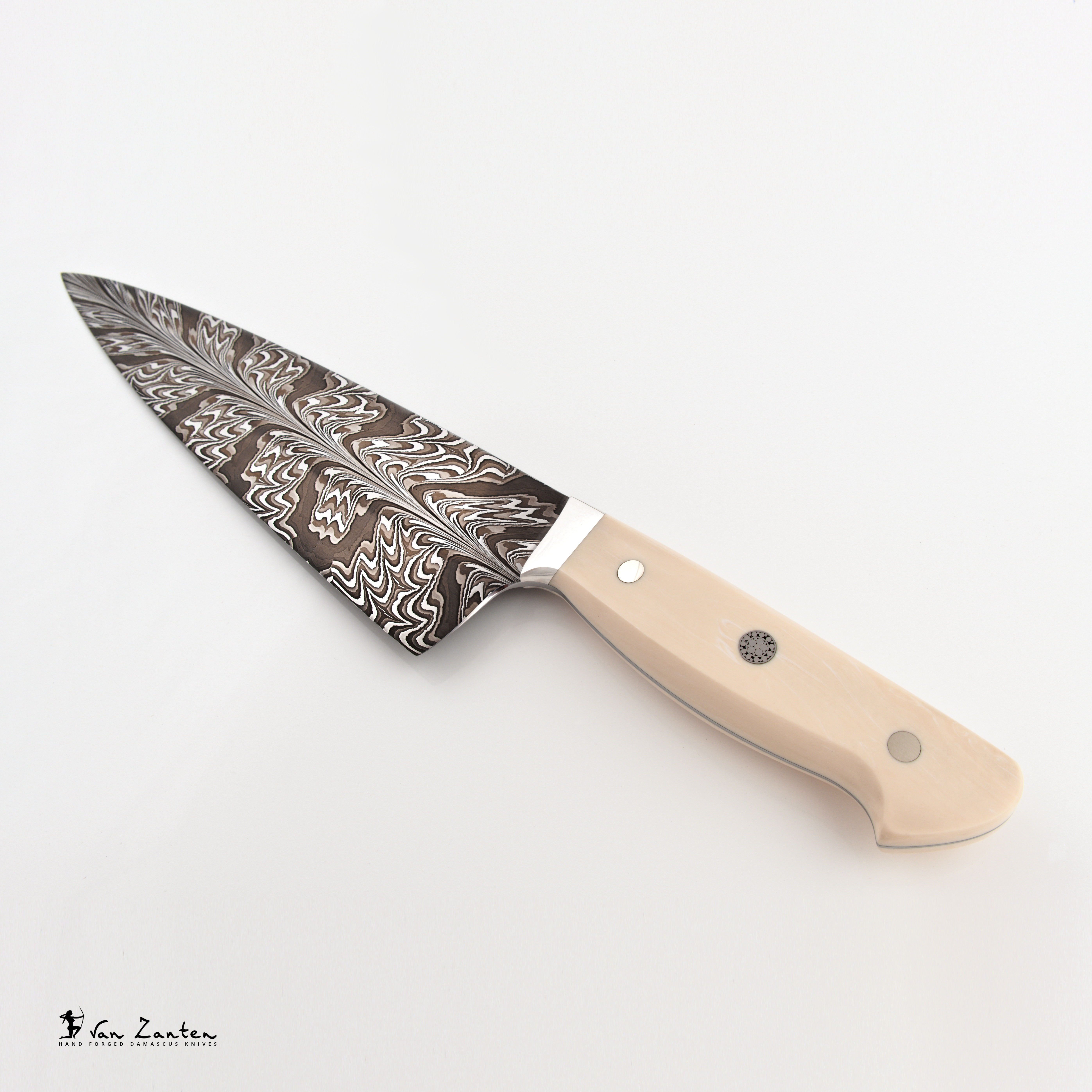 dragons-breath-damascus-chefs-knife-0521_NLS_angle.jpg